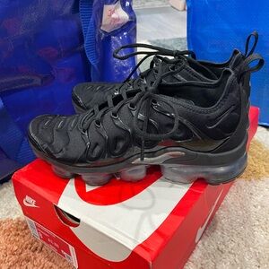 Nike Air VaporMax Plus